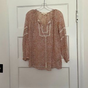 Two by Vince Camuto sheer gauzy pink boho preppy tunic top long sleeve, size XS
